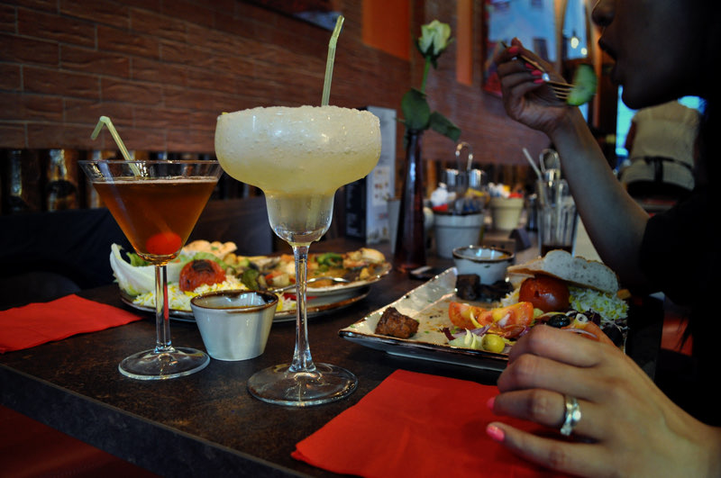 Shiraz Palace dining